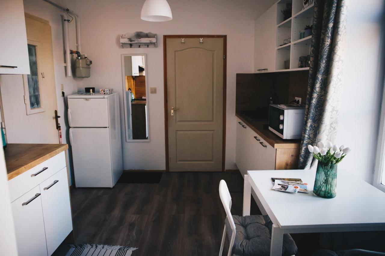 Studio77 Apartman Apartamento Sopron Exterior foto